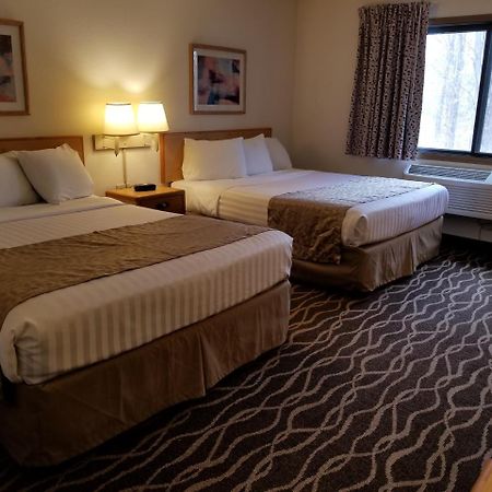 Boarders Inn & Suites By Cobblestone Hotels - Wautoma Dış mekan fotoğraf