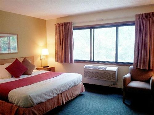 Boarders Inn & Suites By Cobblestone Hotels - Wautoma Dış mekan fotoğraf