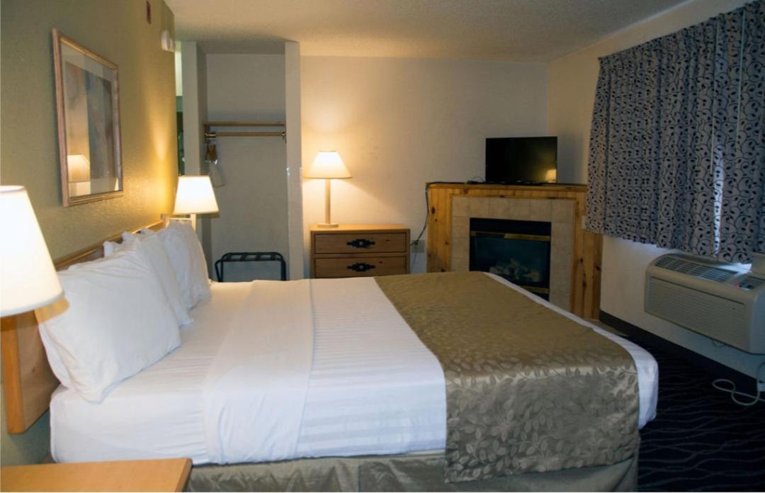 Boarders Inn & Suites By Cobblestone Hotels - Wautoma Dış mekan fotoğraf