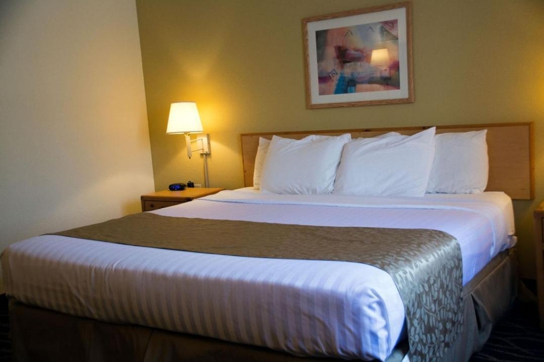 Boarders Inn & Suites By Cobblestone Hotels - Wautoma Dış mekan fotoğraf