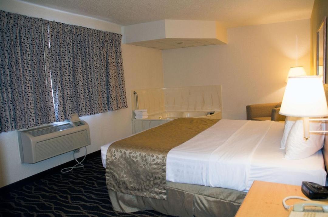 Boarders Inn & Suites By Cobblestone Hotels - Wautoma Dış mekan fotoğraf