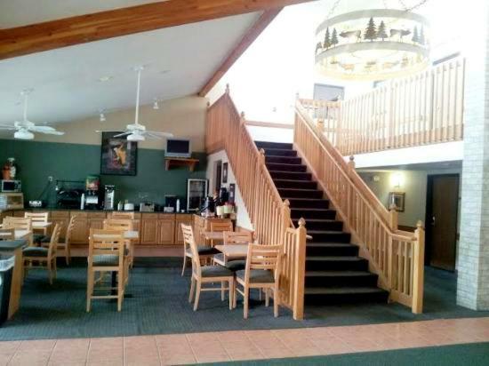 Boarders Inn & Suites By Cobblestone Hotels - Wautoma Dış mekan fotoğraf